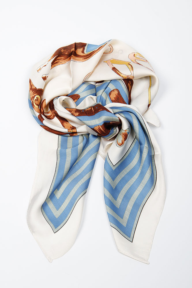 Harry's Horse Shawl Dimitra Harry's Horse Shawl Dimitra