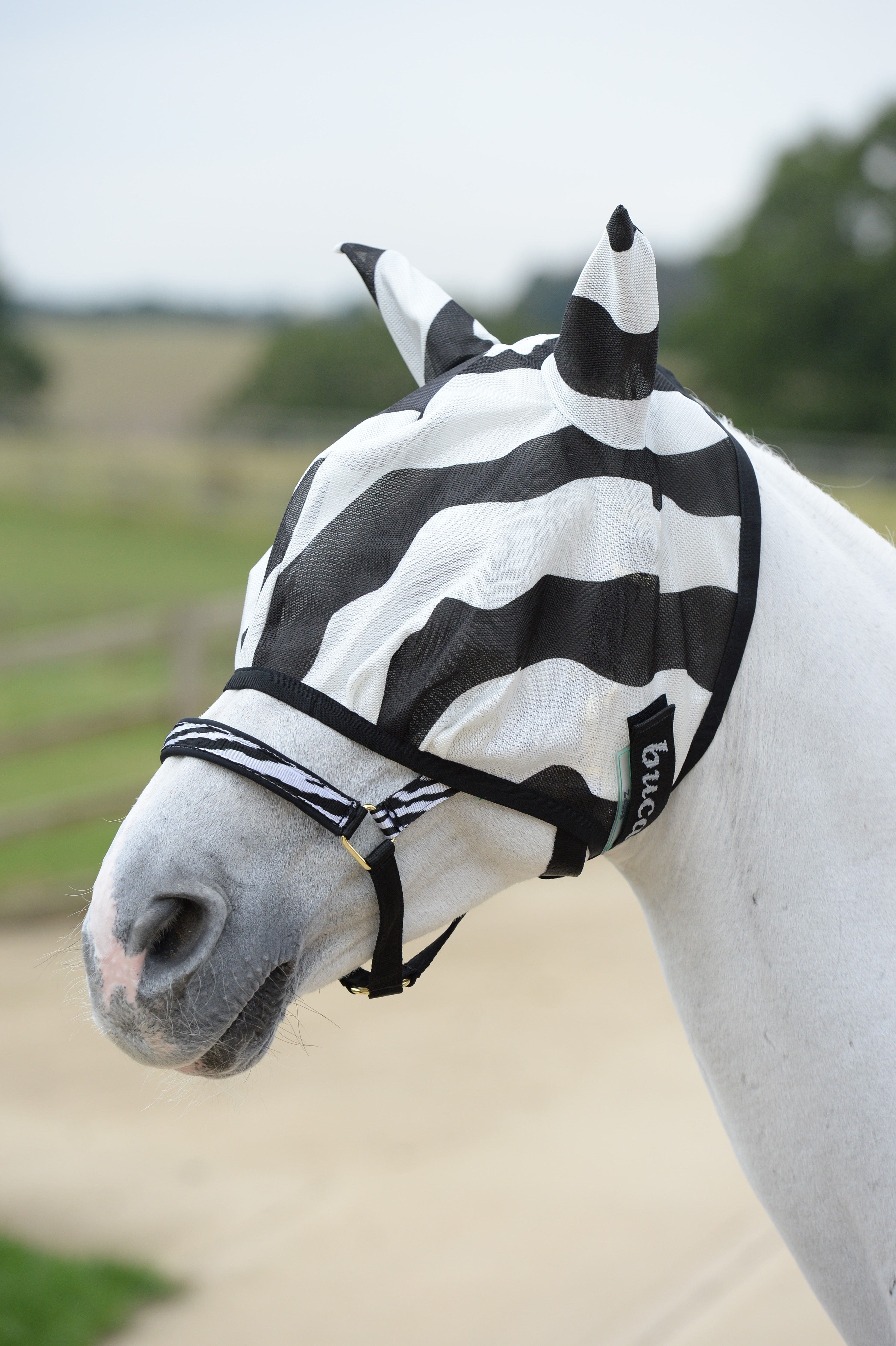 Bucas Buzz-Off Zebra Fly Mask Bucas Buzz-Off Zebra Fly Mask