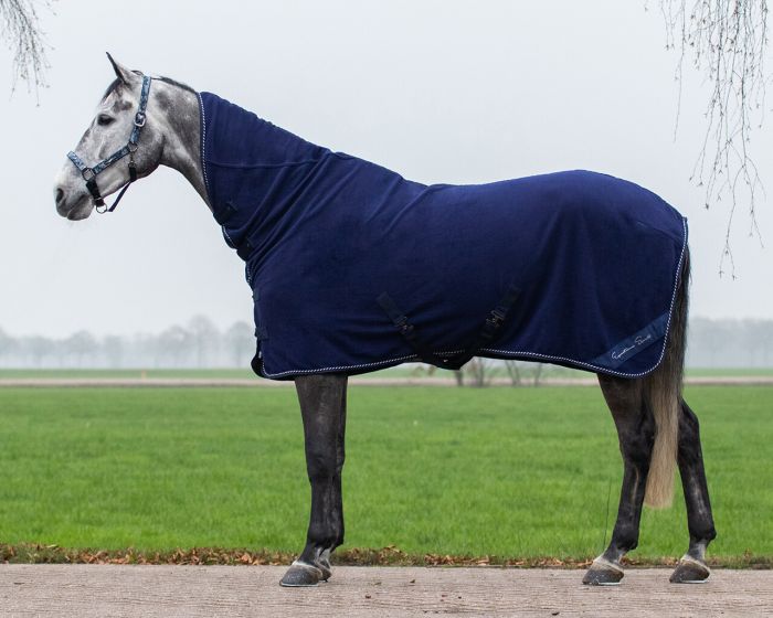 QHP Fleece Brilliance met hals voor 48.7 bij MHS Ruitersport!