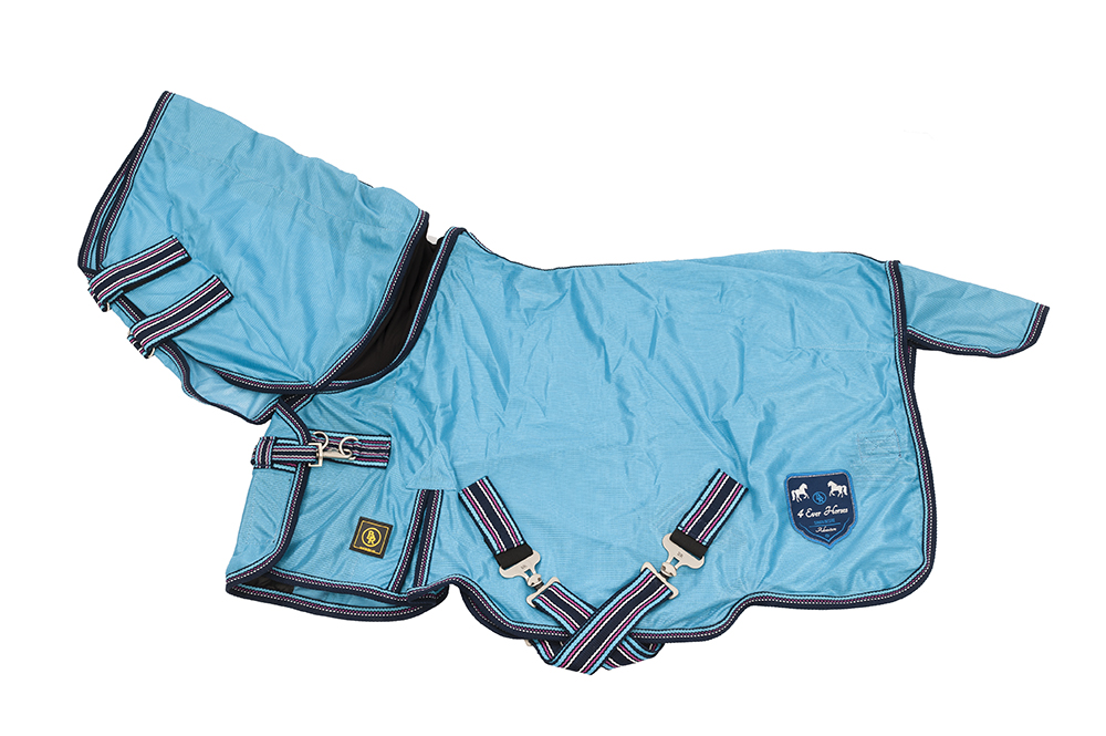 BR 4-EH Vliegendeken met vaste hals River Blue BR 4-EH Vliegendeken met vaste hals River Blue